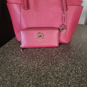 Michael Kors tote and wallet